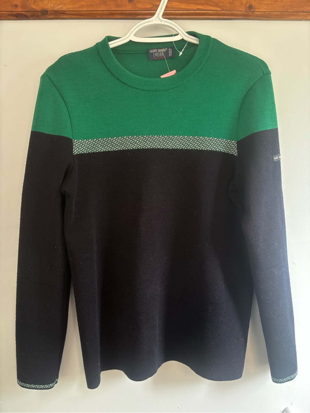 Saint James Black and Green Men’s Crewneck Sweater